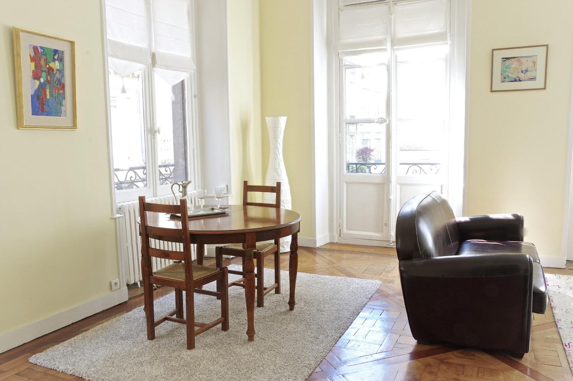 Louis Combes - Localisation Exceptionnelle 1 Chambre Parking Bordeaux Buitenkant foto